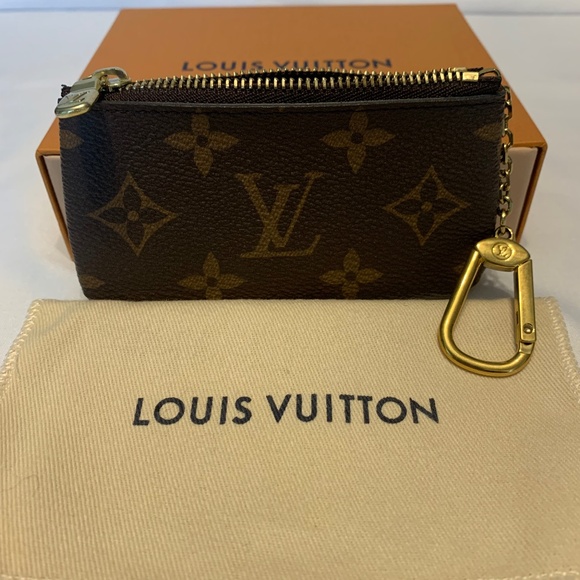 Louis Vuitton 4 Key Holder - Picture 1 of 4